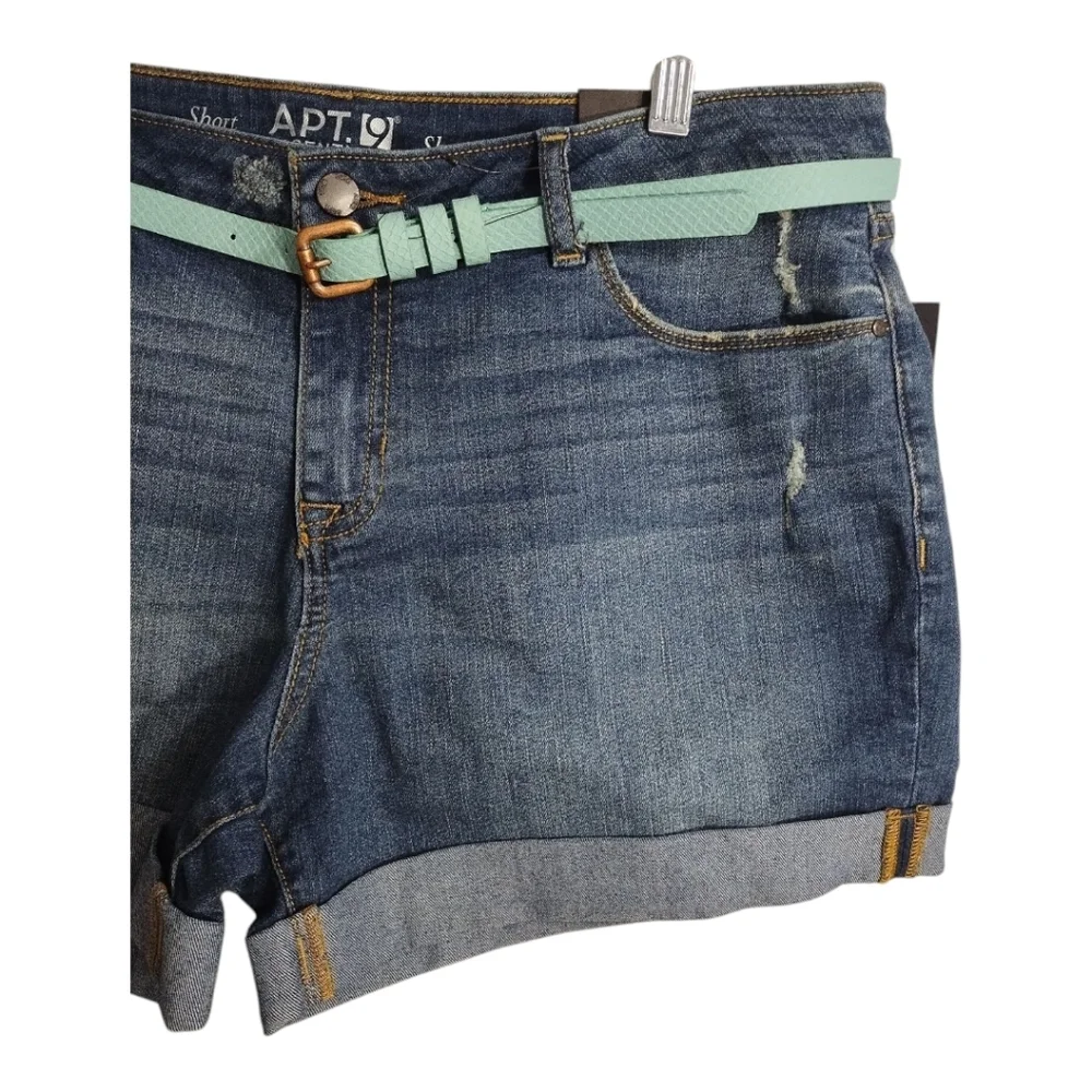 Apt. 9 manufactured whiskering